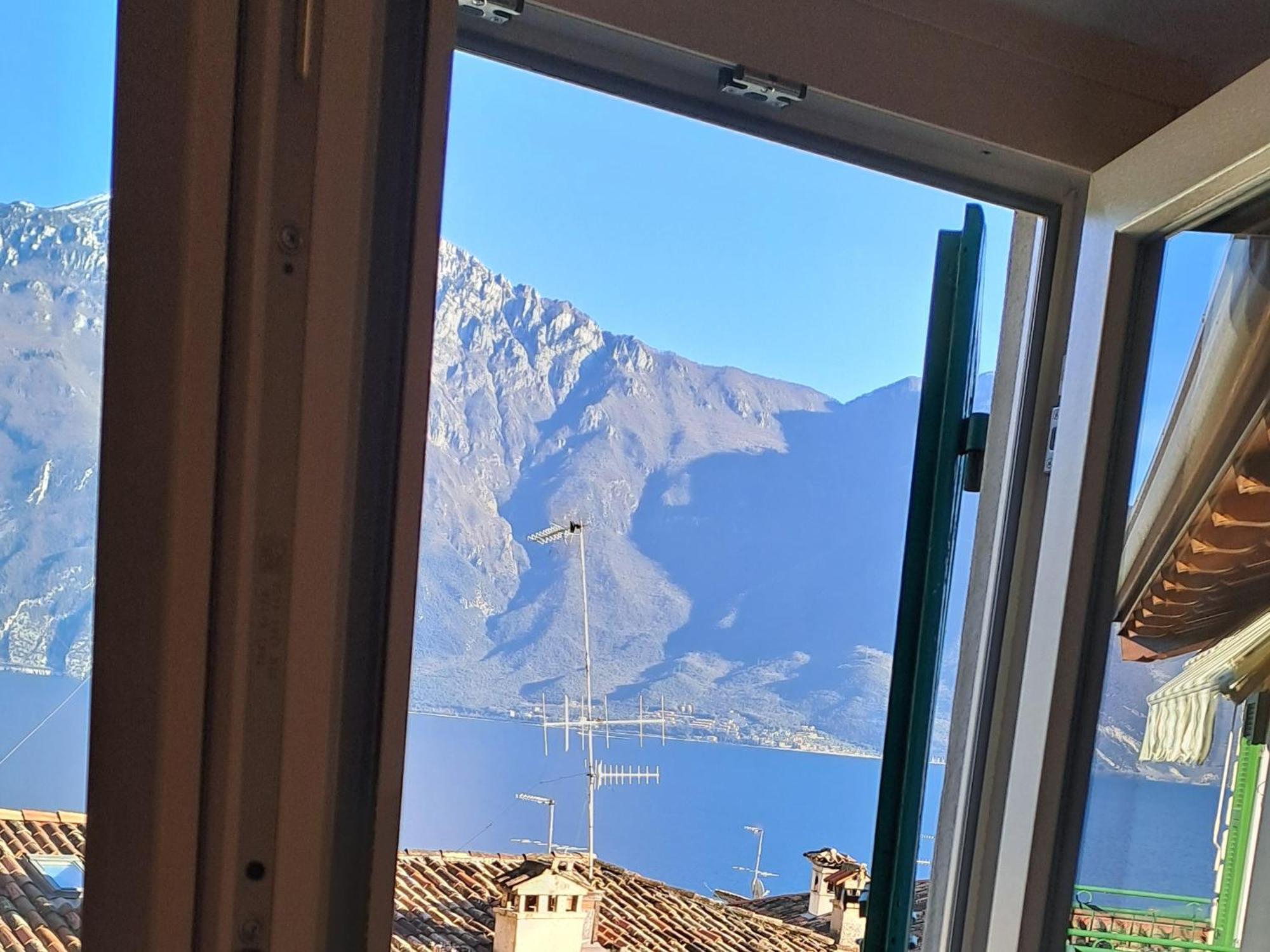 Casa Maria Lafinestrasulgarda Apartment Limone sul Garda Ngoại thất bức ảnh