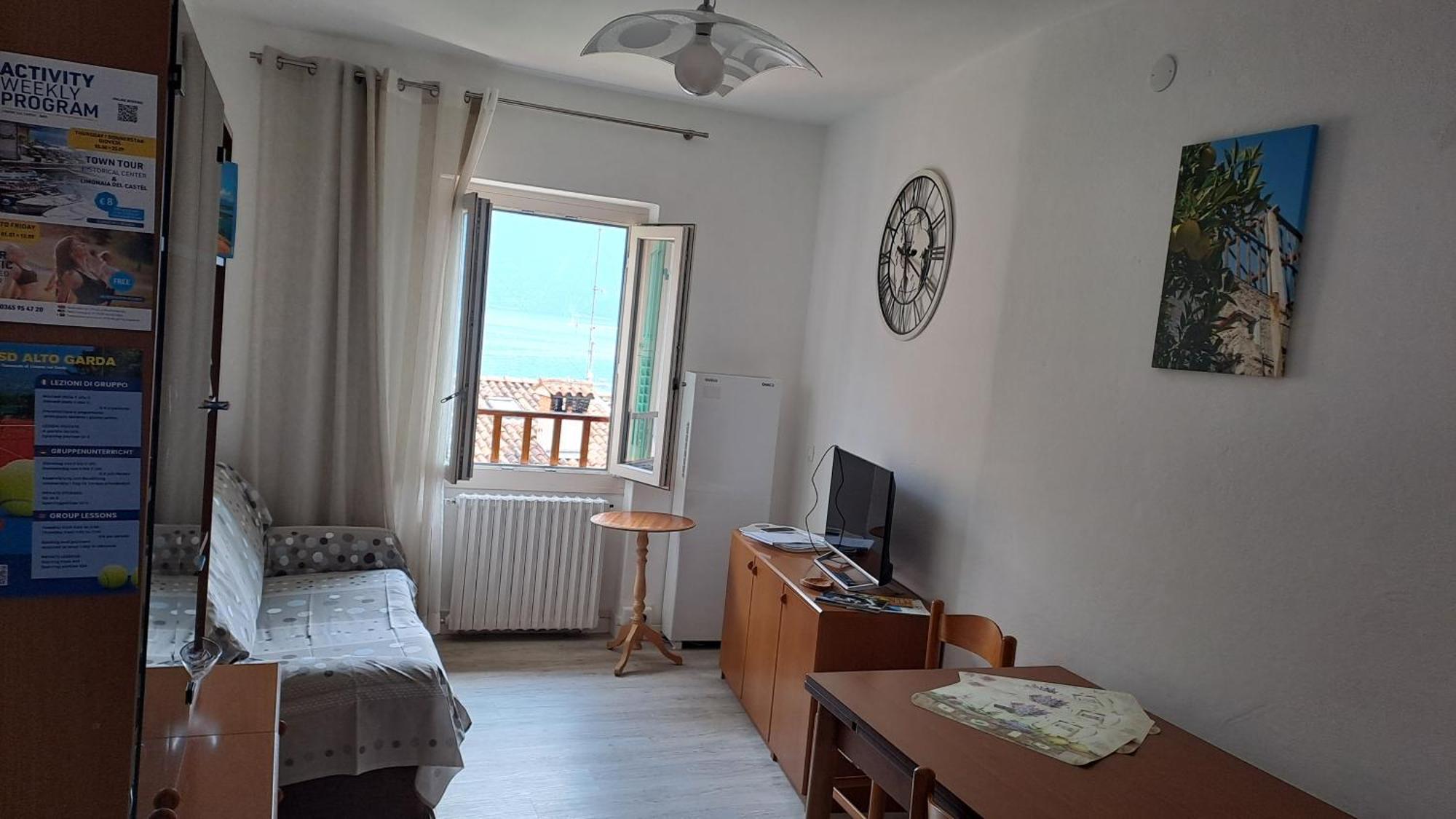 Casa Maria Lafinestrasulgarda Apartment Limone sul Garda Ngoại thất bức ảnh